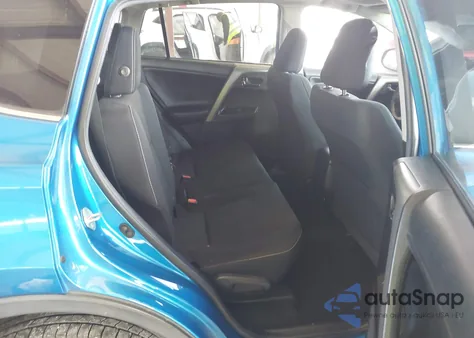 2018 Toyota Rav4 Xle from USA, damaged, VIN 2T3WFREV6JW486277